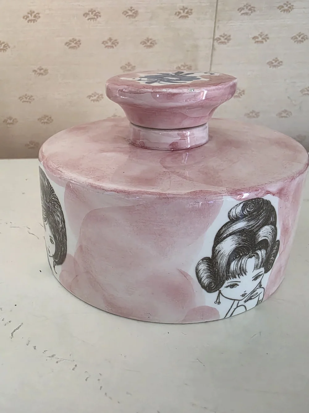 1950's-1960's Italian Pink Ceramic Decorative Jar with Illustrated Girl Accent